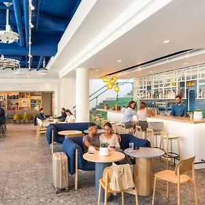 Novotel Centre Gare Montparnasse Hotel